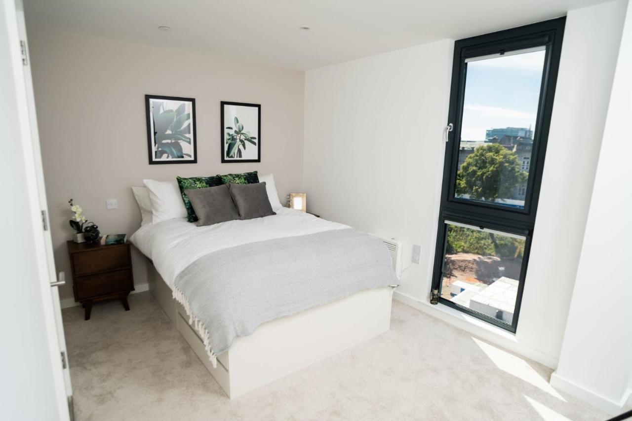 Chic Apartments And Studios At The Point In Aberdeen Luaran gambar