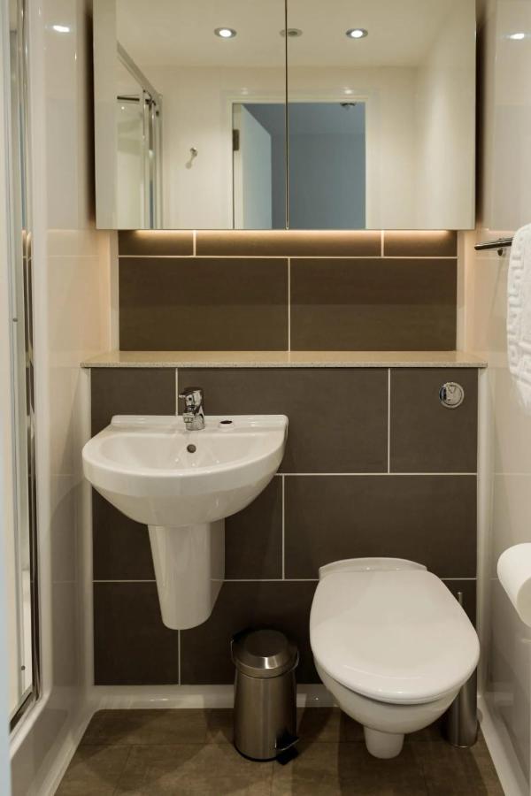 Chic Apartments And Studios At The Point In Aberdeen Luaran gambar