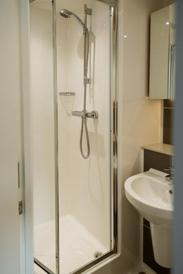Chic Apartments And Studios At The Point In Aberdeen Luaran gambar