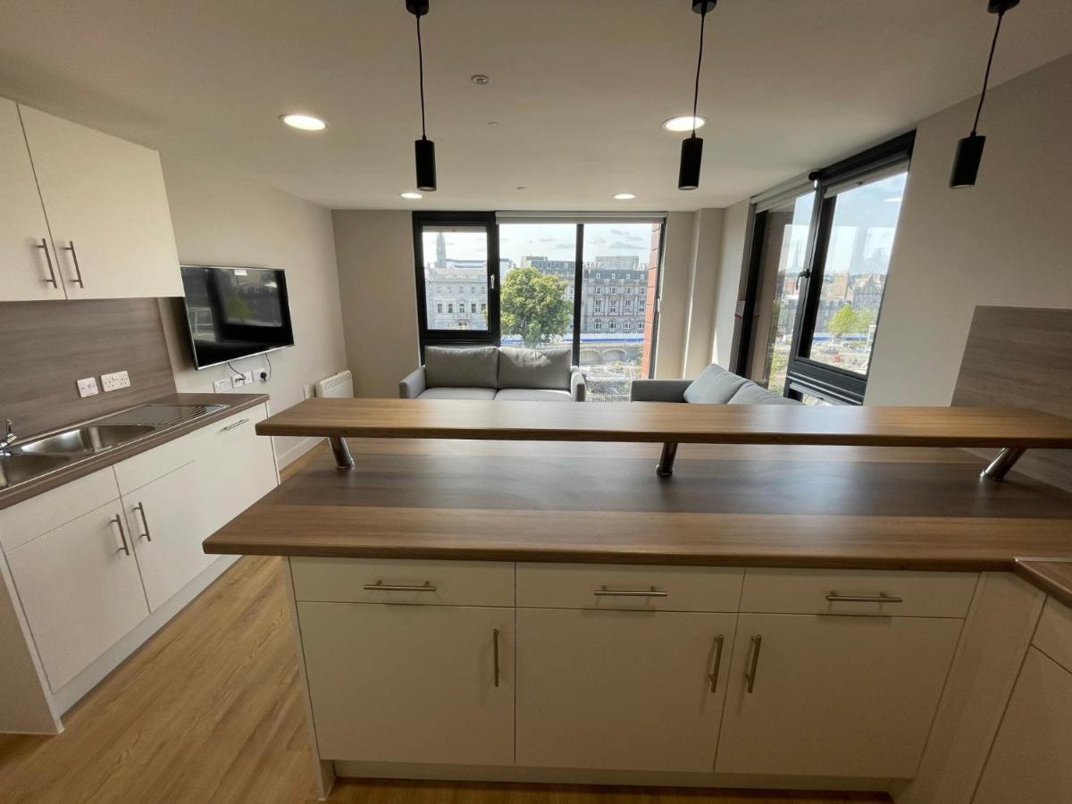 Chic Apartments And Studios At The Point In Aberdeen Luaran gambar